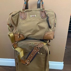 Rare Tumi Georgetown collection matching carry-on
